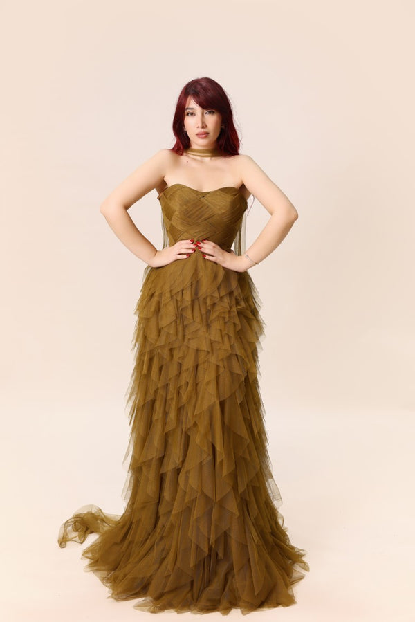 Midnight Noir Layered Tulle Gown – Timeless Elegance Collection